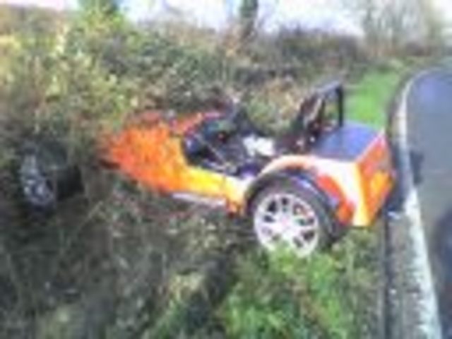 Rescued attachment Crash1 101206.jpg